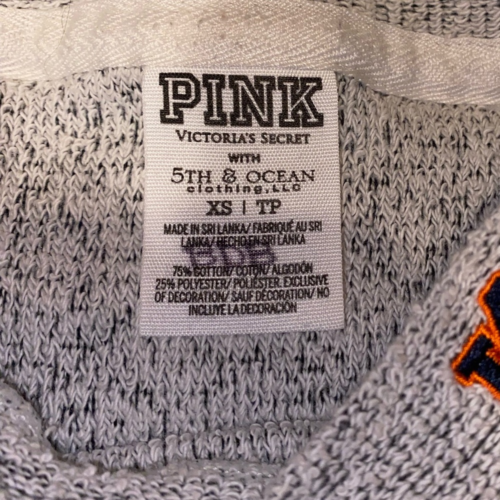 Auburn Tigers Victoria Secret Pink Womens Size XS Lightweight Spring Sweater - Picture 5 of 10